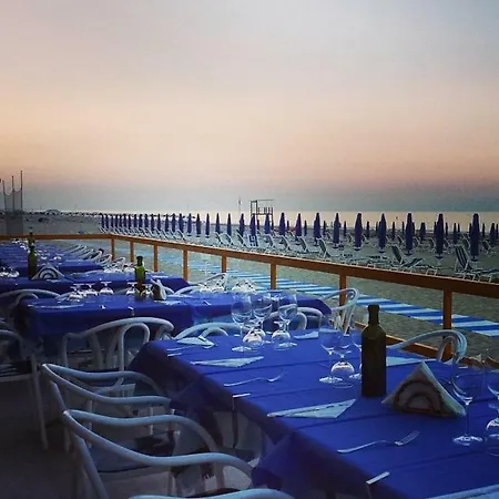 Giulia Semesterbostad Giulianova